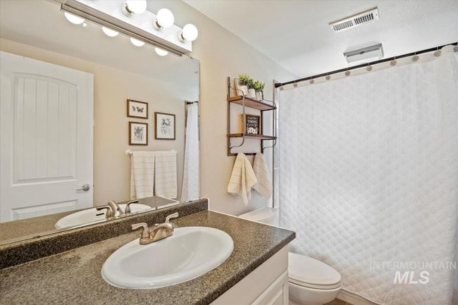 632 N Edgewood Ln, House other with 4 bedrooms, 2 bathrooms and 1 parking in Eagle ID | Image 26