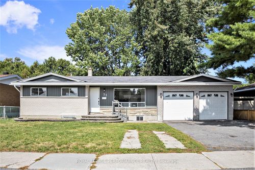 33-B Majestic Drive, South of Baseline to Knoxdale, ON, K2G1C6 | Card Image