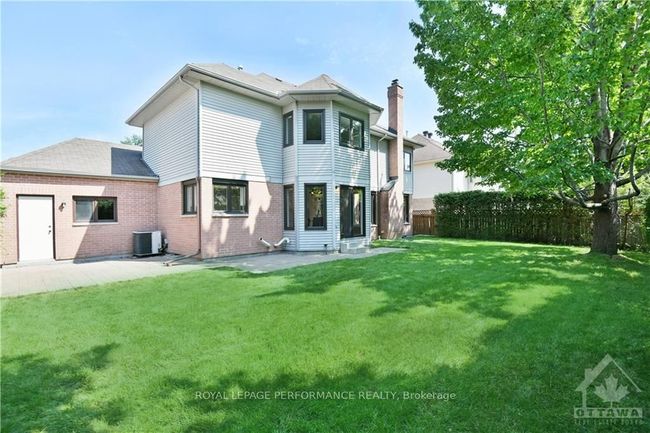 133 Lanigan Cres, House other with 4 bedrooms, 3 bathrooms and 6 parking in Stittsville ON | Image 23