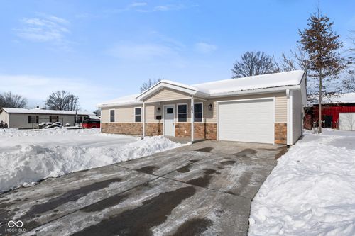 403 N Jackson St, Crothersville, IN, 47229-1217 | Card Image