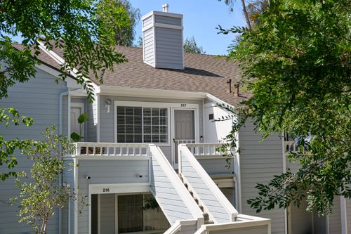 unit-317-7610 Hollister Road, Goleta, CA, 93117 | Card Image