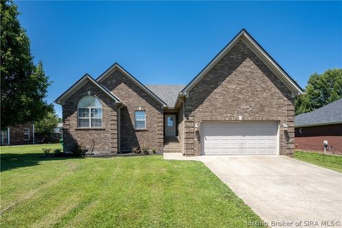 3040 Brookhill Ct, Georgetown, IN, 47122-9459 | Card Image