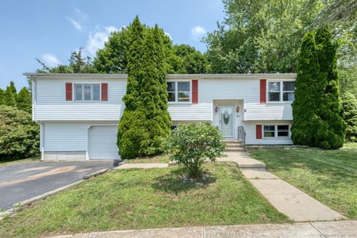 106 Oxbow Dr, Willimantic, CT, 06226-3651 | Card Image