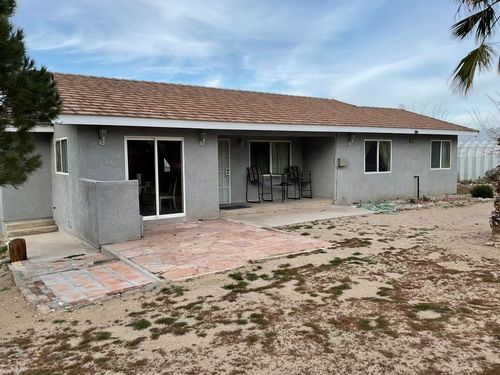 32322 Amber Rd, Lucerne Valley, CA, 92356 | Card Image