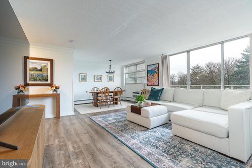 216-1030 E Lancaster Ave, BRYN MAWR, PA, 19010 | Card Image