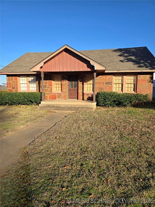 1324 N 3rd, Durant, OK, 74701 | Card Image