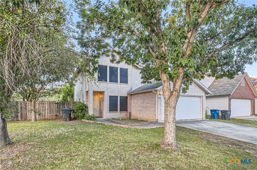 1049 Stone Trl, New Braunfels, TX, 78130-2435 | Card Image