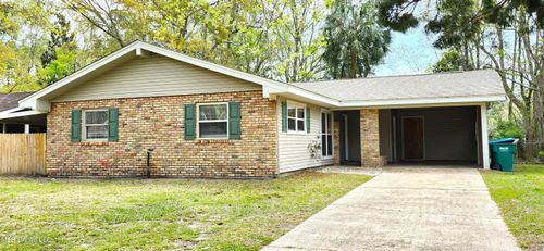 2506 Englewood Rd, Ocean Springs, MS, 39564-4214 | Card Image