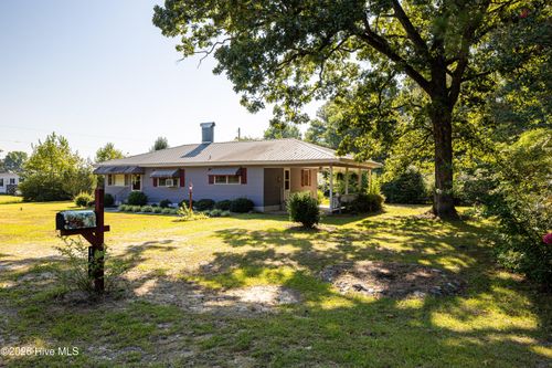 1249 Fann School Rd, Salemburg, NC, 28385-9368 | Card Image
