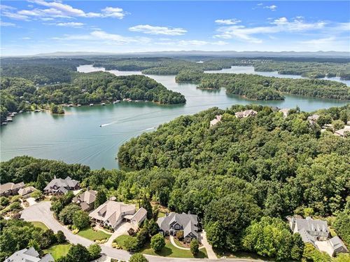 3722 Wavespray Ct, Gainesville, GA, 30506-1079 | Card Image
