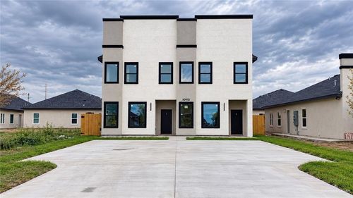10915 N 27th St, Mcallen, TX, 78504 | Card Image