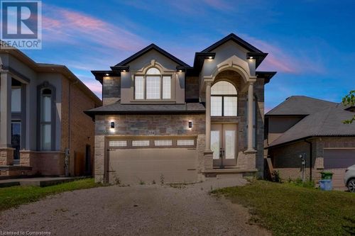 134 Davinci Blvd, Hamilton, ON, L9B0C3 | Card Image