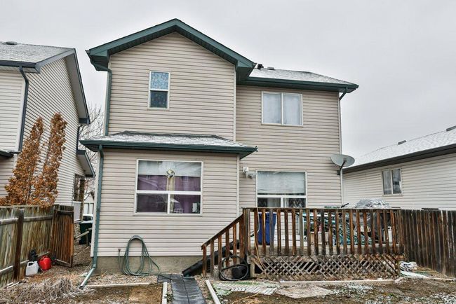 255 Heritage Court W, Home with 5 bedrooms, 3 bathrooms and 4 parking in Lethbridge AB | Image 4
