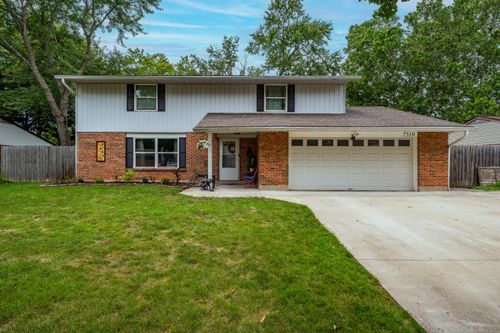 7519 Rustic Woods Dr, Dayton, OH, 45424-2424 | Card Image