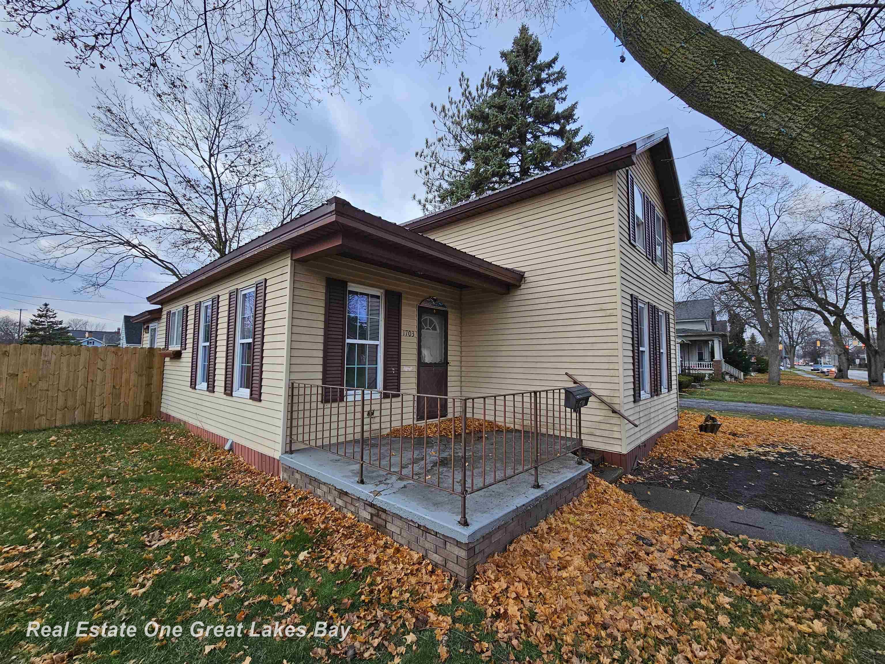 Bay St, Saginaw, MI 48602