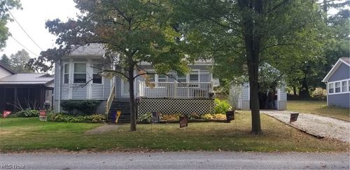 1416 Country Club Dr, Salem, OH, 44460-9750 | Card Image