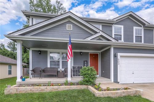 503 Sw Creek Ridge Dr, Grain Valley, MO, 64029-8452 | Card Image