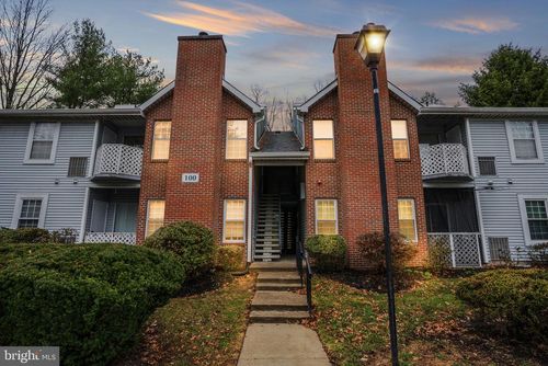 108 Diamond Dr, NEWTOWN, PA, 18940-2415 | Card Image