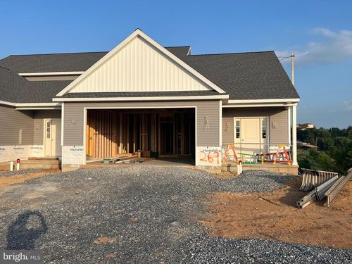 320 Ridgefield Dr, ELIZABETHTOWN, PA, 17022-6000 | Card Image