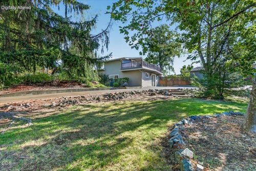 3415 Calle Vista Drive, Medford, OR, 97504 | Card Image