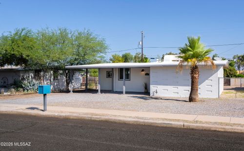 4257 E Valentine Street, Tucson, AZ, 85711 | Card Image
