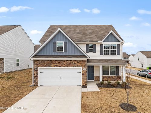 725 Fauna St, Zebulon, NC, 27597-3312 | Card Image