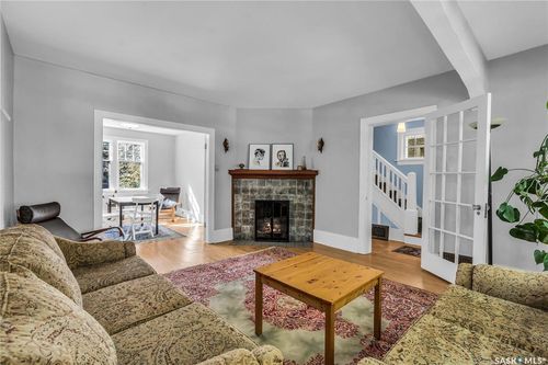 2272 Montague St, Regina, SK, S4T3K3 | Card Image