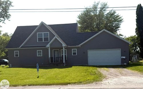 8164 River Road, Cottrellville Township, MI, 48039 | Card Image
