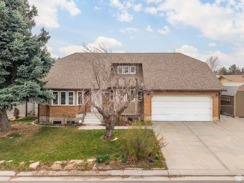 9750 S Tayside Dr, South Jordan, UT, 84009-9736 | Card Image