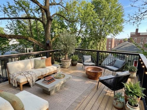 21-21 Avon St, Cambridge, MA, 02138 | Card Image