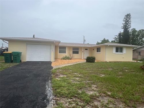 309 Salem Ave Nw, PORT CHARLOTTE, FL, 33952-8043 | Card Image