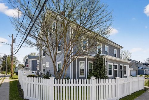 24-24 Mague Ave, Newton, MA, 02465-1538 | Card Image
