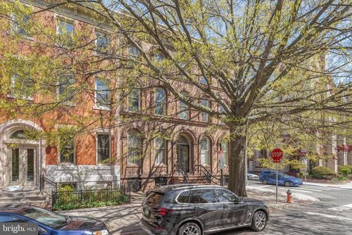 unit-3-1901 Green St, PHILADELPHIA, PA, 19130-5401 | Card Image