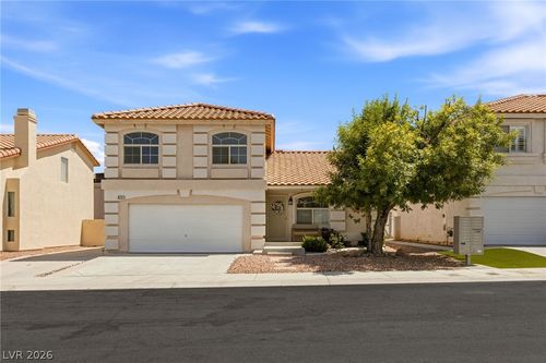 8721 Country View Ave, Las Vegas, NV, 89129-7675 | Card Image