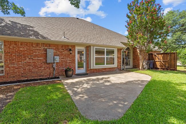 6432 Stone Creek Ter, House other with 3 bedrooms, 2 bathrooms and null parking in Fort Worth TX | Image 18