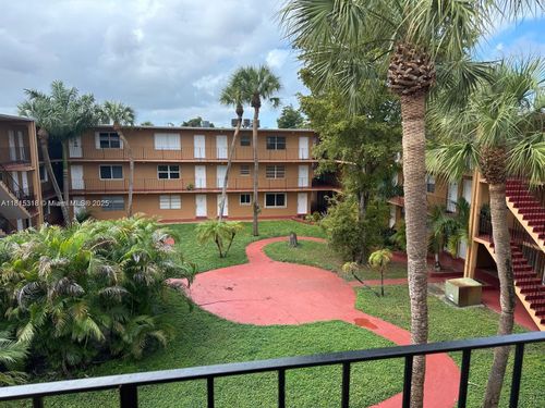 apt-325a-1230 W 54th St, Hialeah, FL, 33012-3044 | Card Image