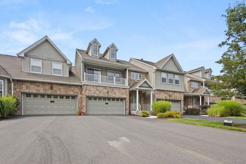 177 N River Dr, Beacon, NY, 12508-7008 | Card Image