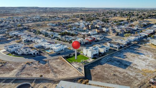 2016 Boy Scout Ln, Sunland Park, NM, 88063-9500 | Card Image