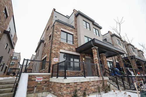 1-70 Baynes Way, Bradford West Gwillimbury, ON, L3Z3J3 | Card Image