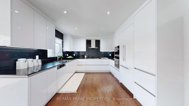 5 Mary Elizabeth Cres, House other with 5 bedrooms, 4 bathrooms and 4 parking in Markham ON | Image 11