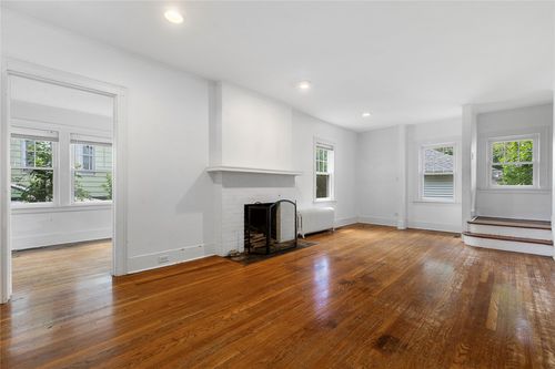 15 Roosevelt Ave, Rye, NY, 10580-3726 | Card Image