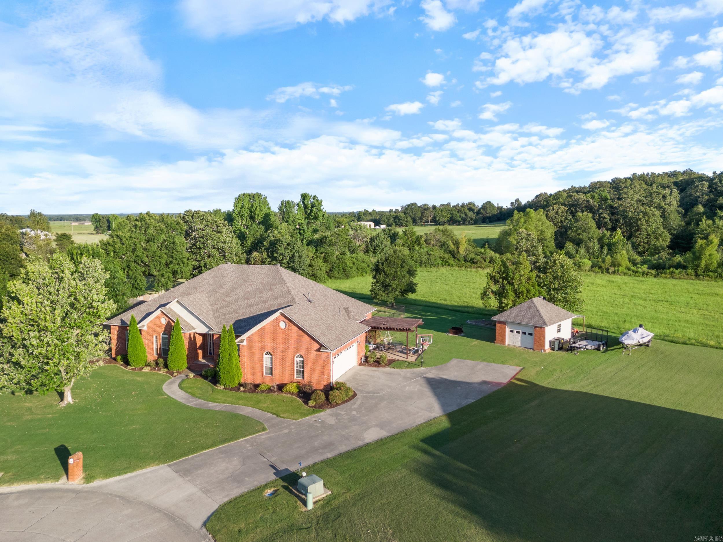 Weaver Cir, Vilonia, AR 72173 #1