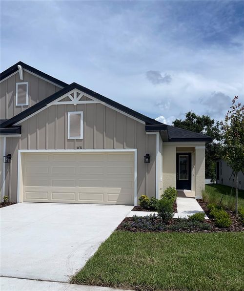 3731 Nandina Cir, SUN CITY CENTER, FL, 33573-7195 | Card Image