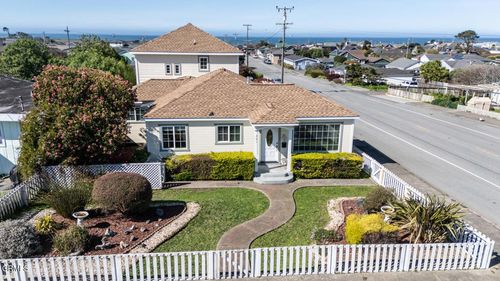 201 S Corry St, Fort Bragg, CA, 95437-4334 | Card Image