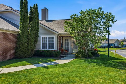 13 Greenhedge Cir, Delaware, OH, 43015-8359 | Card Image