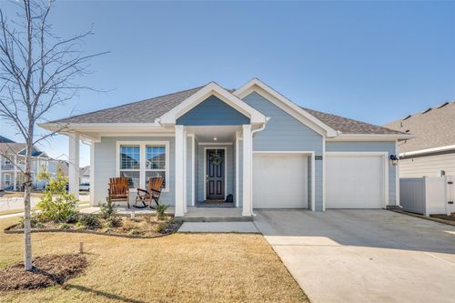 9024 Huxley Dr, Aubrey, TX, 76227-2179 | Card Image