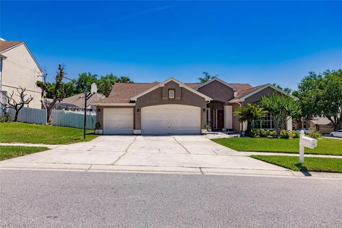 1361 Olympia Park Cir, OCOEE, FL, 34761-2424 | Card Image