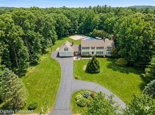 197 Liberty Hill Rd, Bedford, NH, 03110-5628 | Card Image