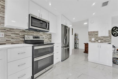 apt-206-3661 Via Poinciana, Lake Worth, FL, 33467-2849 | Card Image