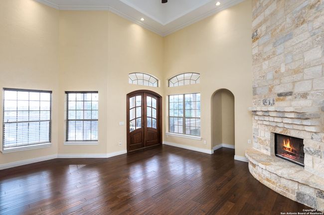 192 County Road 2812, House other with 5 bedrooms, 4 bathrooms and null parking in Mico TX | Image 16